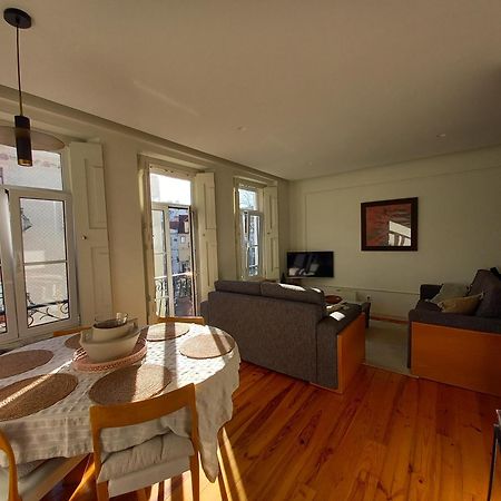 Charme Et Confort Au Coeur De Graca リスボン 部屋 写真