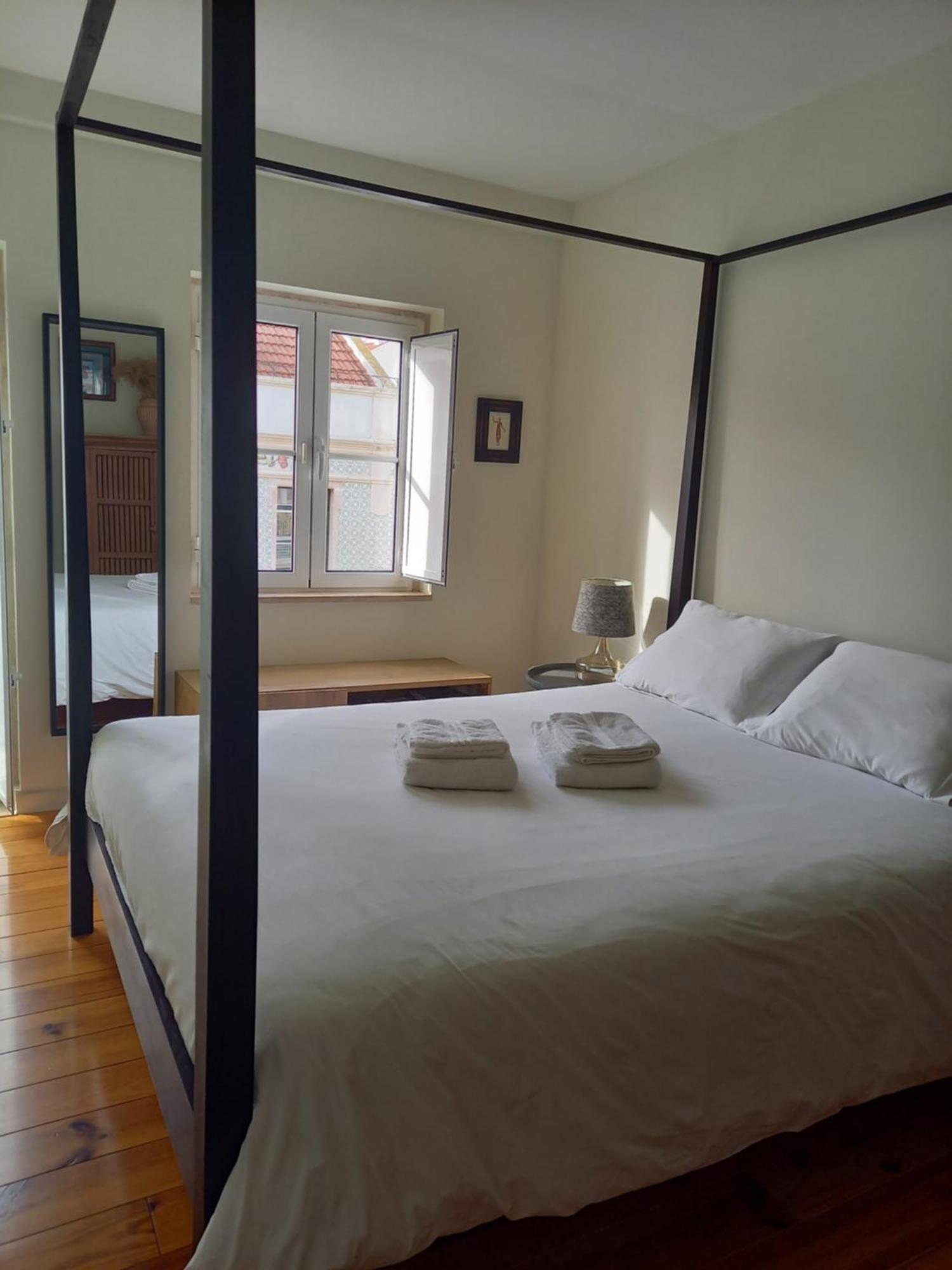 Charme Et Confort Au Coeur De Graca リスボン 部屋 写真